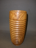 Aranyeső fa váza  D=95, H=215 mm, natúr keményolajjal.
